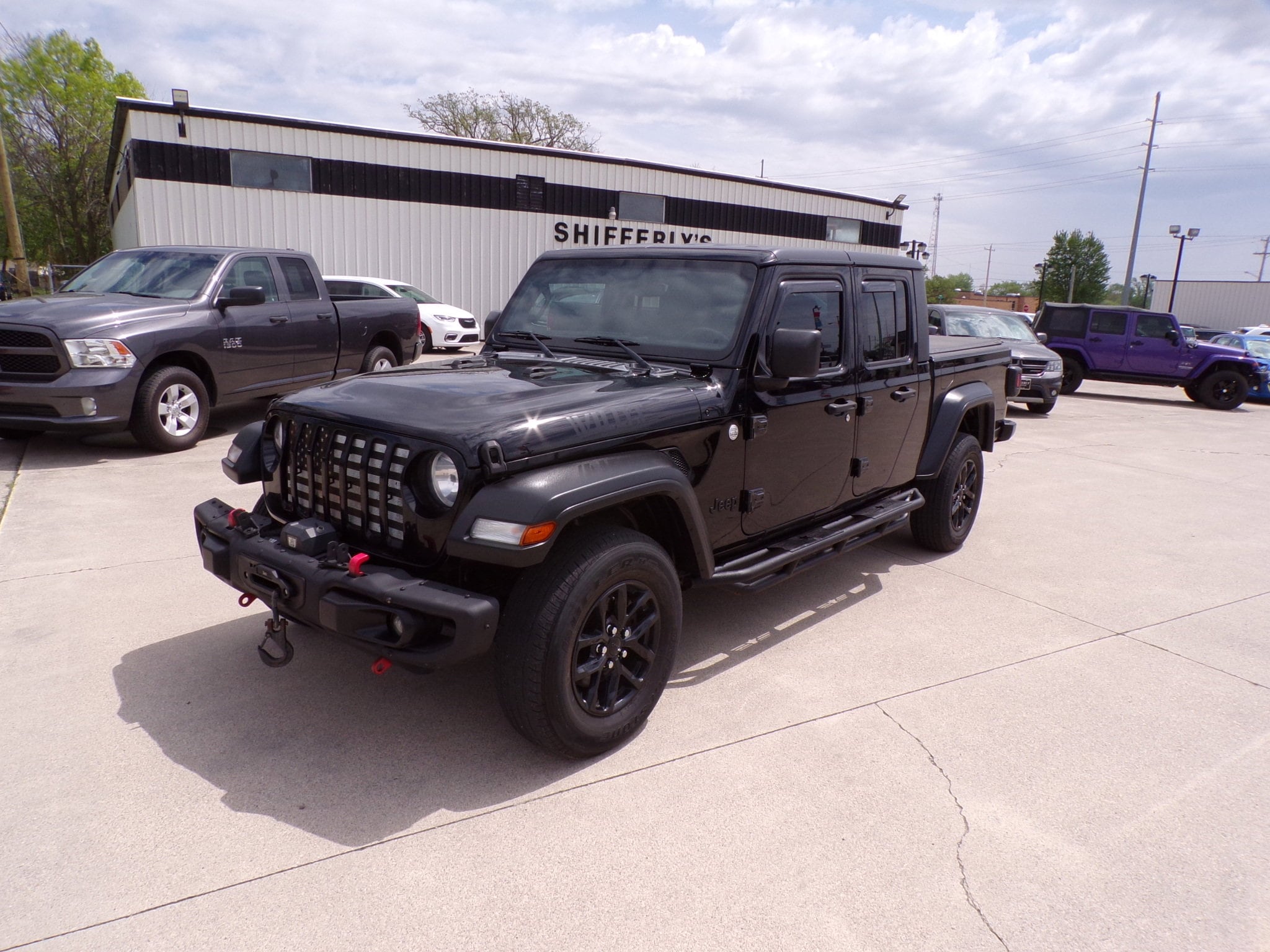 2020 Jeep Gladiator Sport S's photo