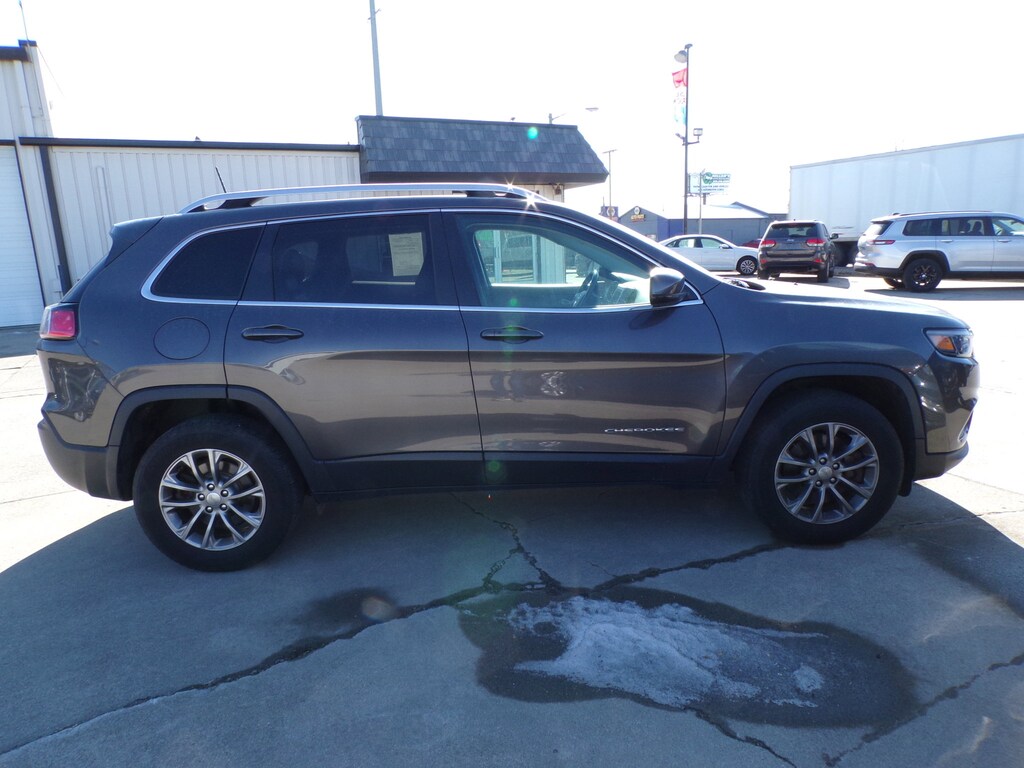 Used 2020 Jeep Cherokee Latitude Plus SUV