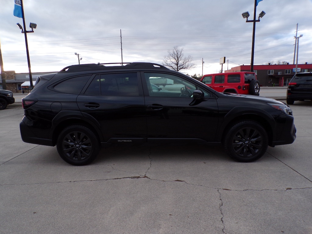 Used 2025 Subaru Outback Onyx Edition SUV
