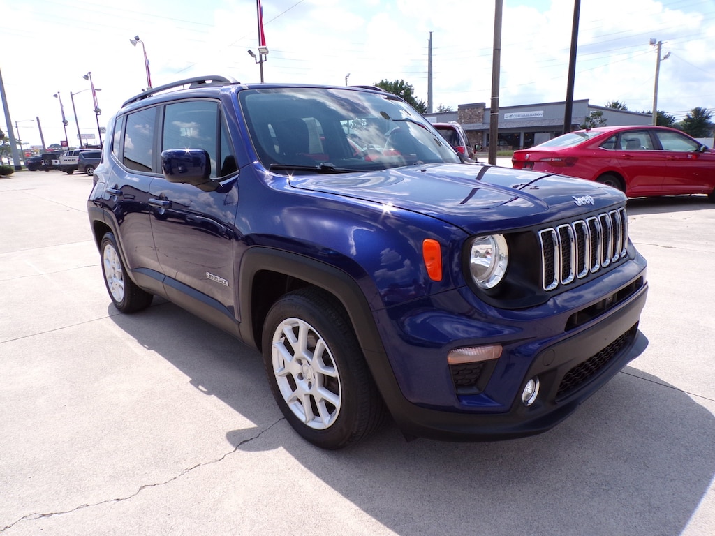 Used 2020 Jeep Renegade Latitude FWD SUV