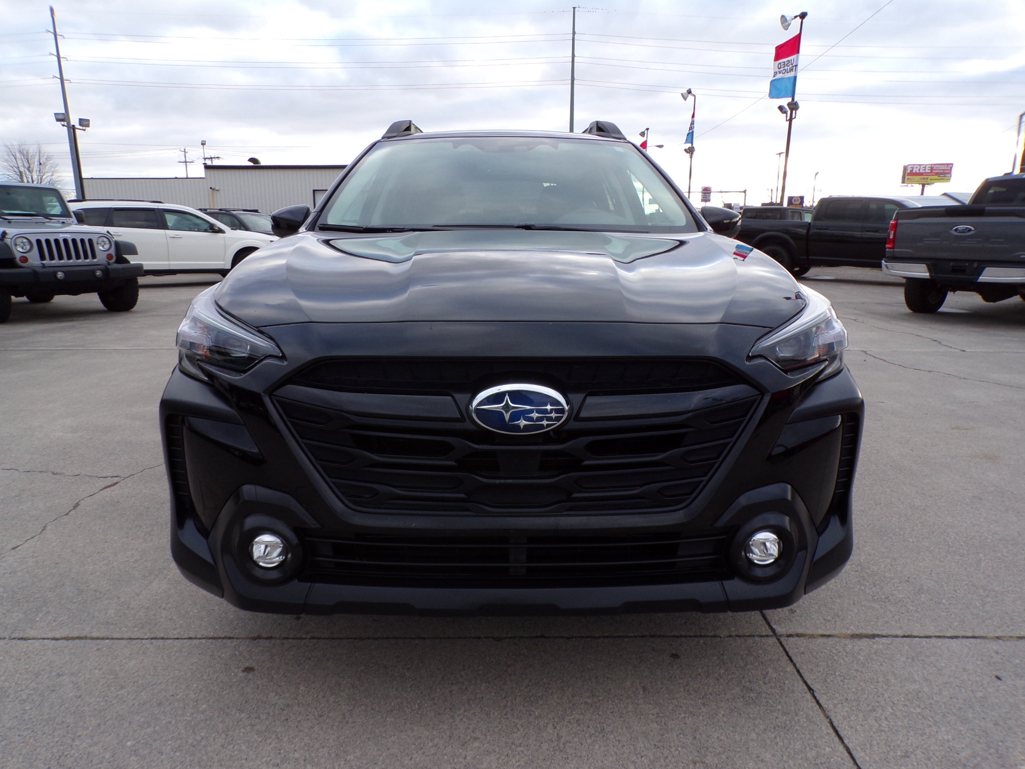 2025 Subaru Outback Onyx Edition photo 2