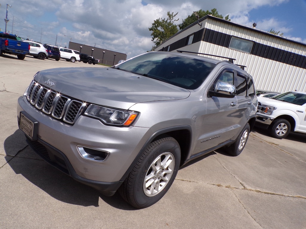 Used 2018 Jeep Grand Cherokee Laredo 4x4 SUV