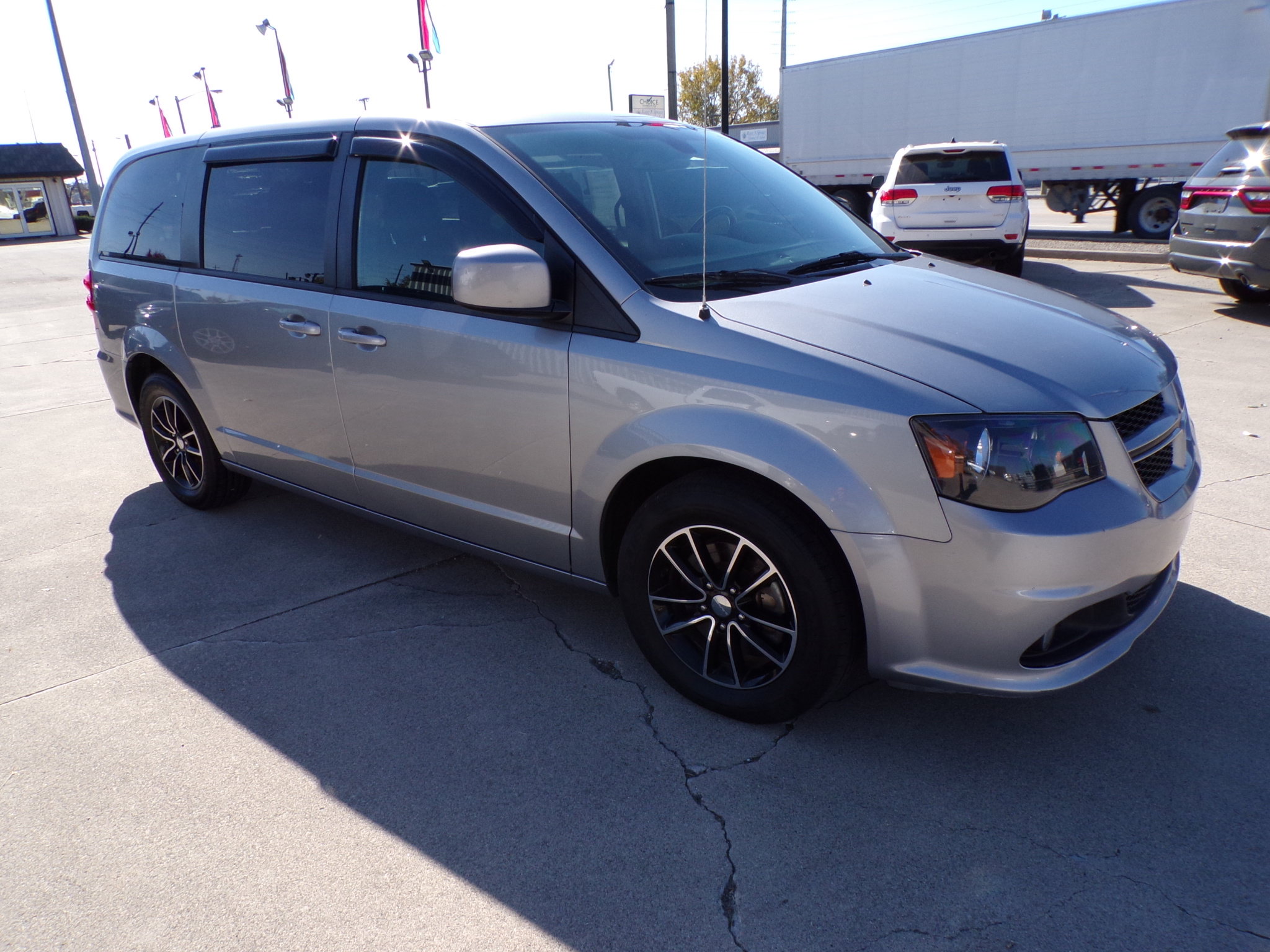 Used 2019 Dodge Grand Caravan GT Van Passenger Van