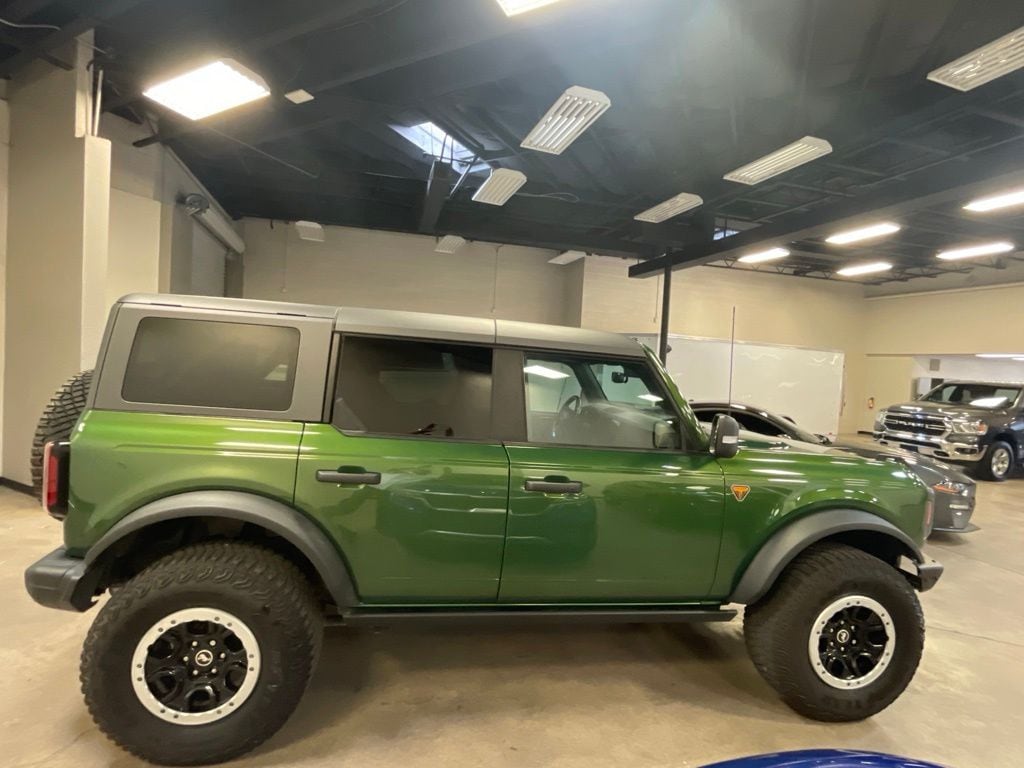 2023 Ford Bronco Badlands - Photo 7