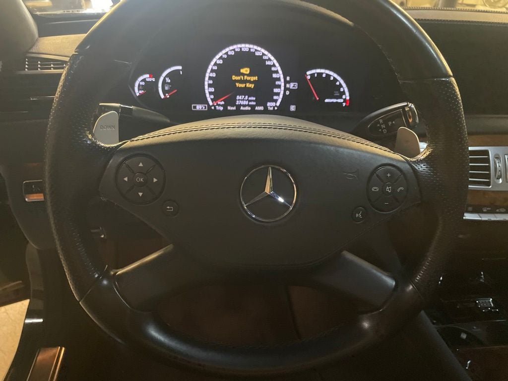 2011 Mercedes-Benz CL-Class CL63 AMG - Photo 9