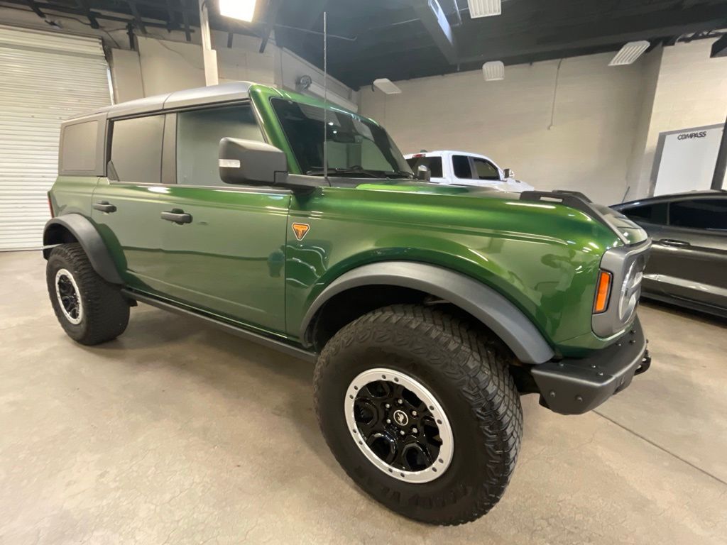 2023 Ford Bronco Badlands - Photo 8