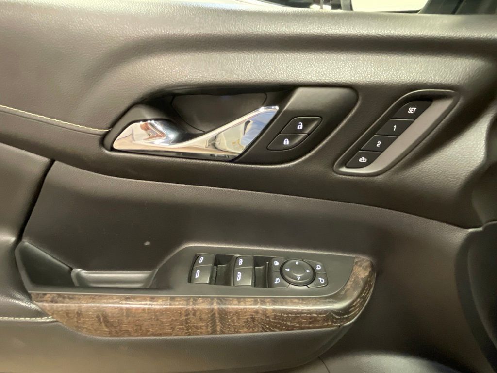2023 GMC Acadia Denali - Photo 12