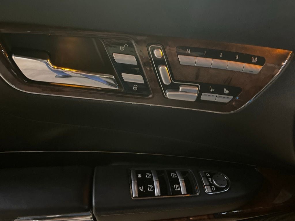 2011 Mercedes-Benz CL-Class CL63 AMG - Photo 8