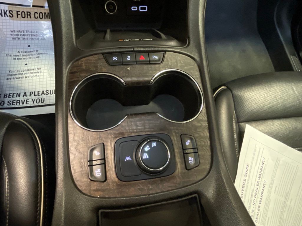 2023 GMC Acadia Denali - Photo 8