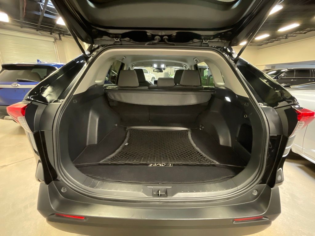 2024 Toyota RAV4 13