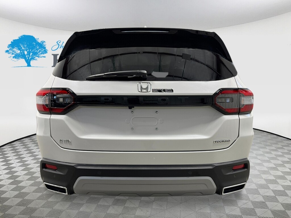 2025 Honda Pilot Touring photo 4