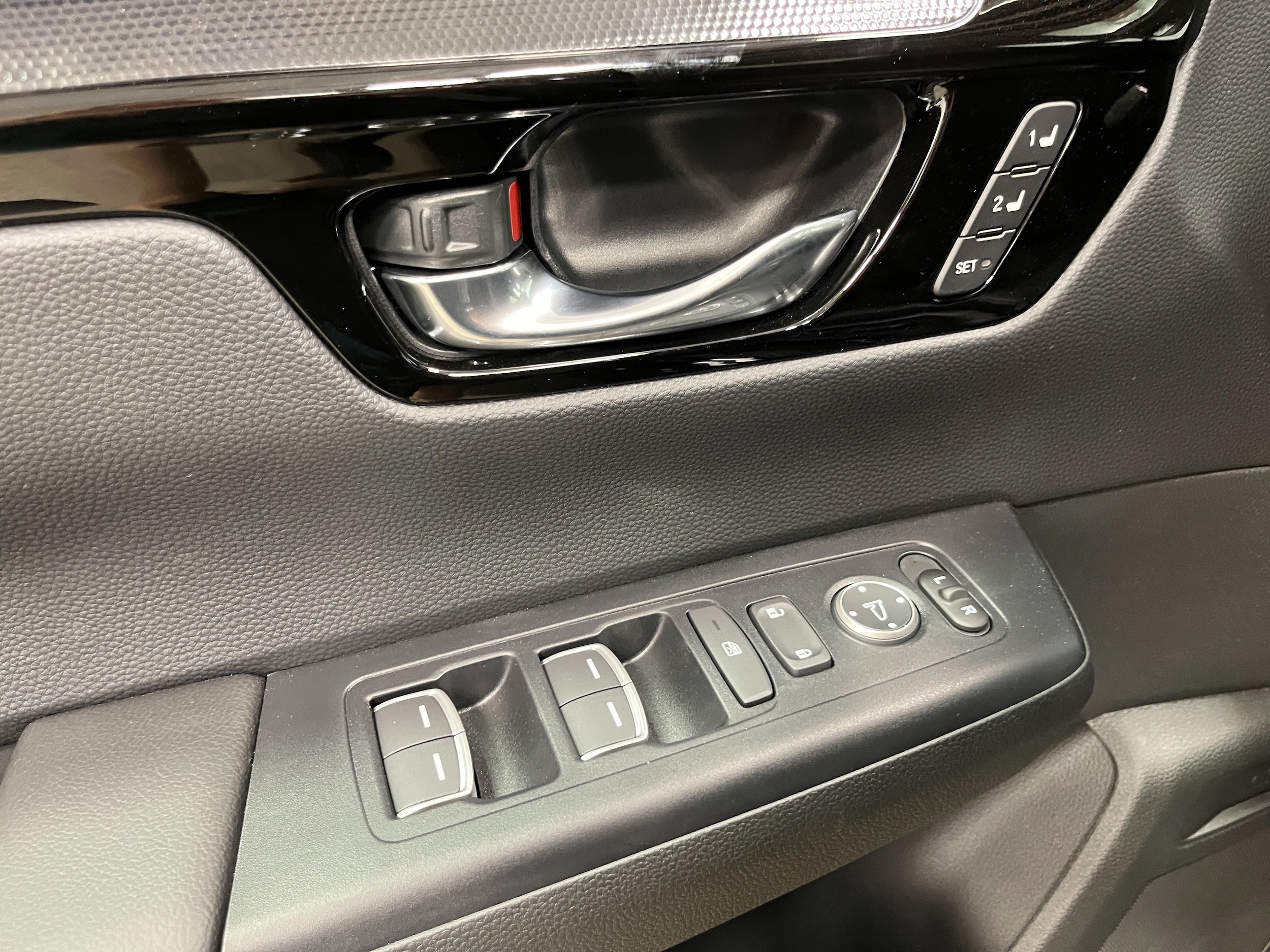 2026 Honda CR-V EX-L - Photo 14