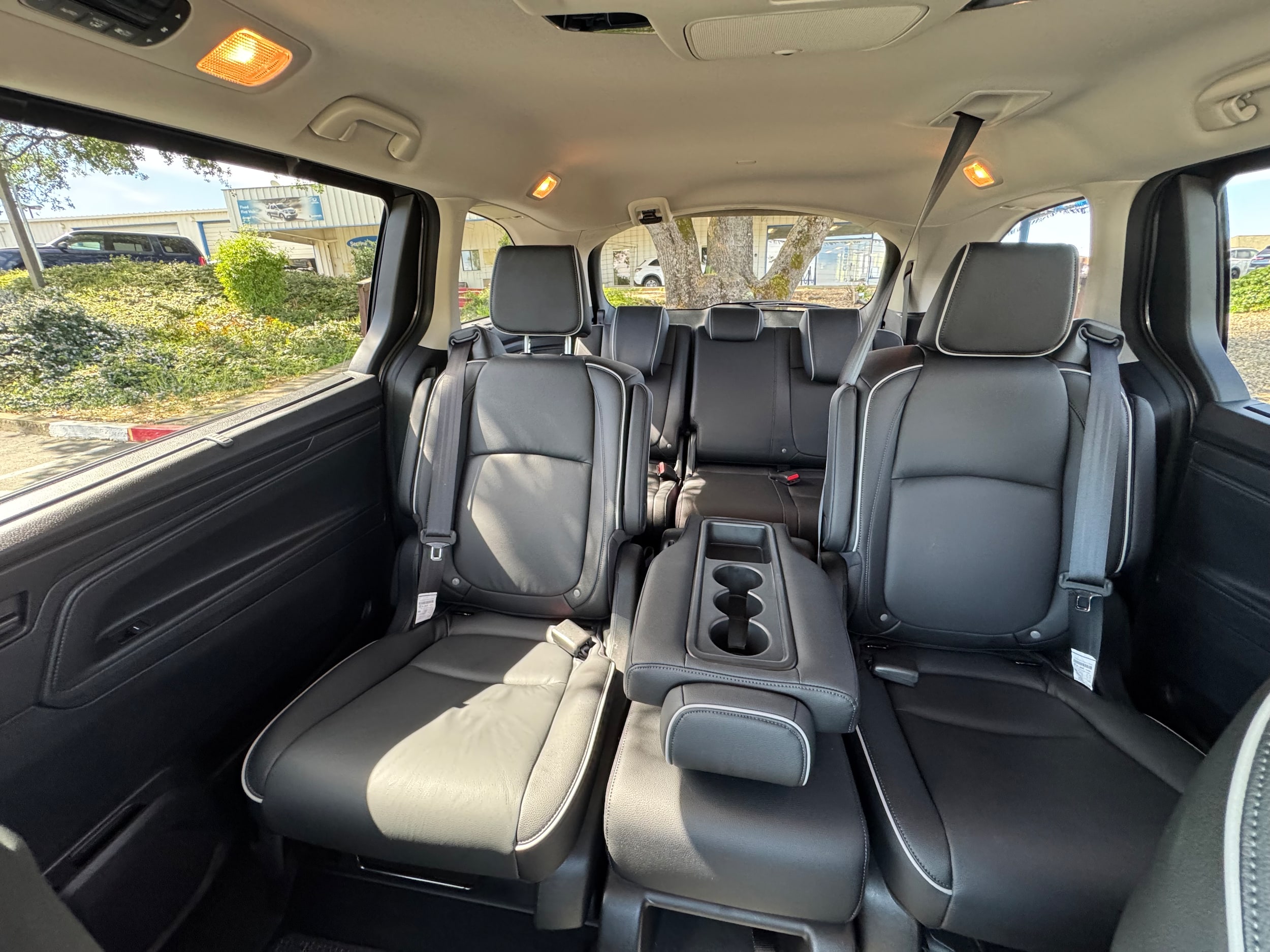2026 Honda Odyssey Touring - Photo 7