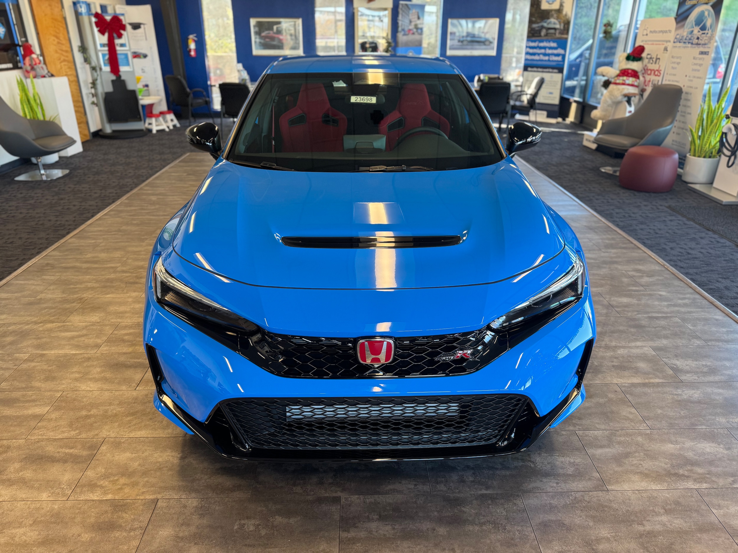 2025 Honda Civic Hatchback Type-R's photo