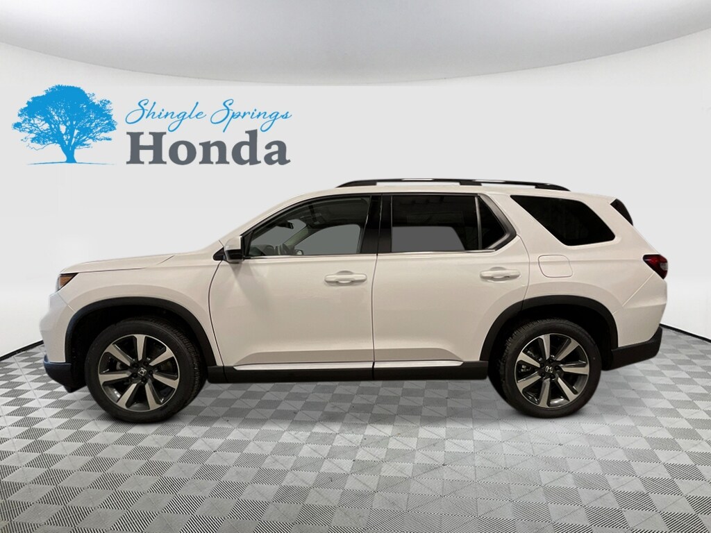2025 Honda Pilot Touring photo 2