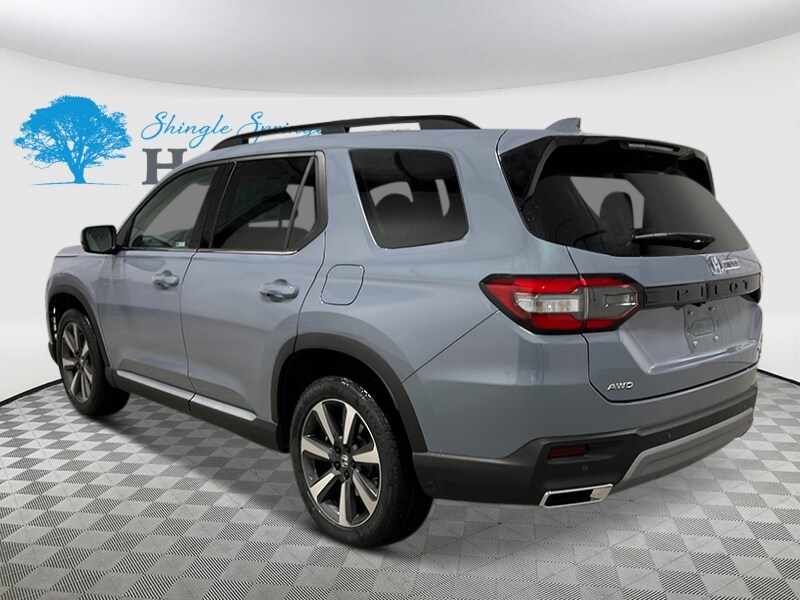 2025 Honda Pilot Touring photo 2