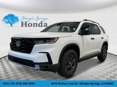 2025 Honda Pilot TrailSport SUV