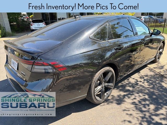 2023 Honda Accord Hybrid Sport-L photo 4