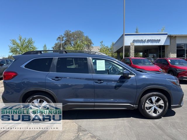 2024 Subaru Ascent Premium photo 3