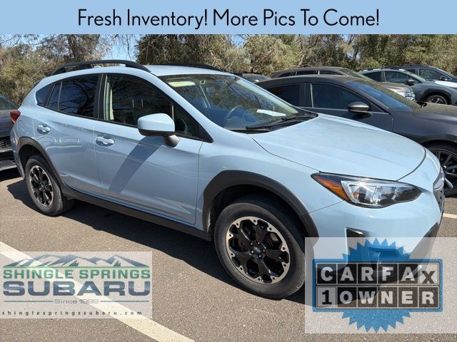 2022 Subaru Crosstrek Premium photo 2