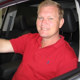 Staff member Jeff Tallent from ID_49641f