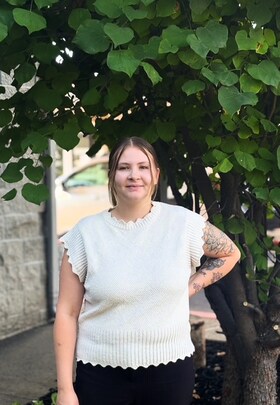 Staff member Zoe Lee from ID_49641f