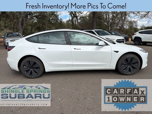 2025 Tesla Model 3 Long Range photo 3
