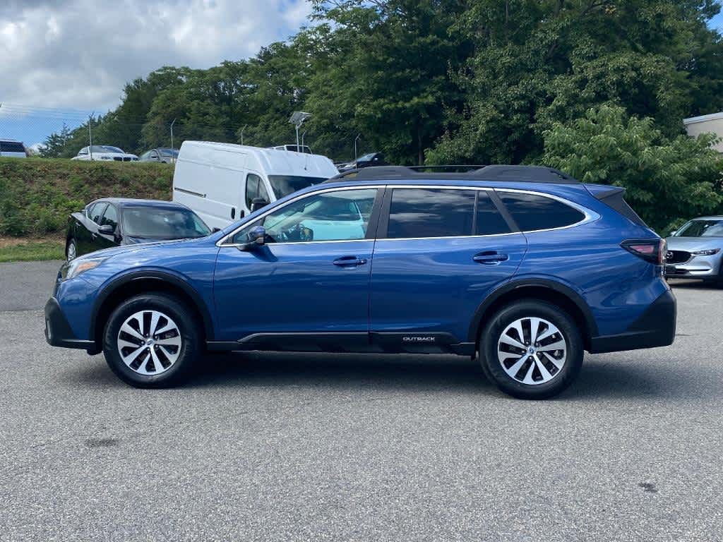 2022 Subaru Outback Premium photo 2