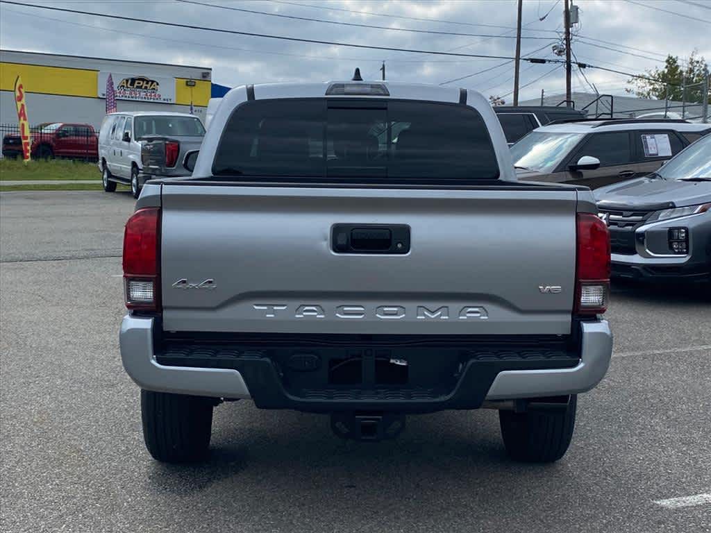 2023 Toyota Tacoma SR5 Double Cab V6 photo 4