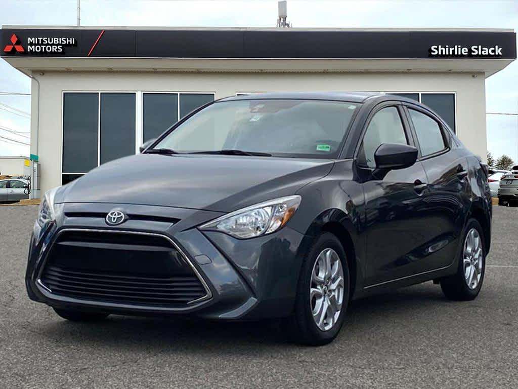 2017 Toyota Yaris iA Base