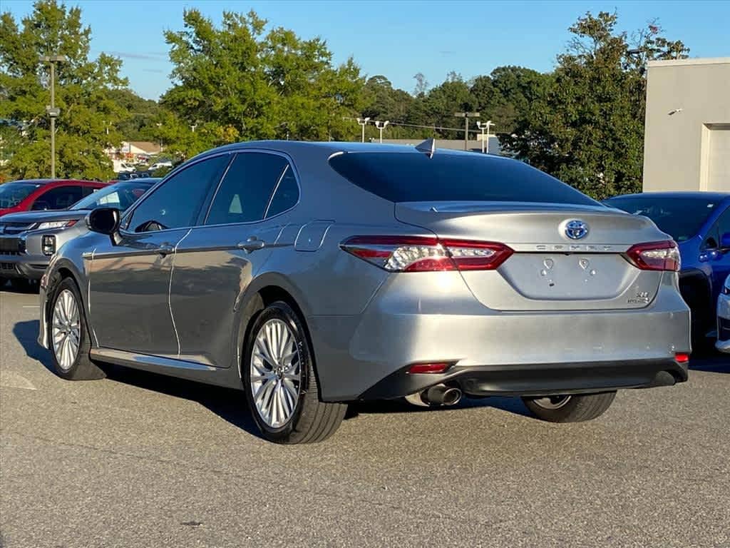 Used 2020 Toyota Camry Hybrid XLE CVT (Natl)