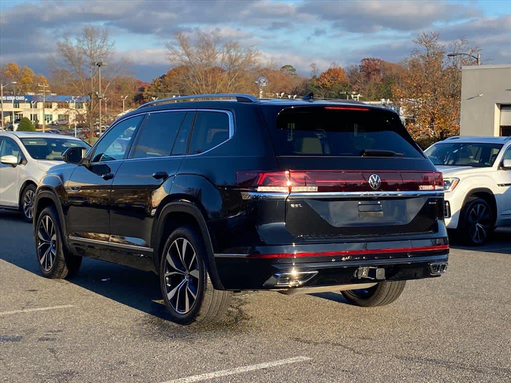 2024 Volkswagen Atlas SEL Premium R-Line photo 3