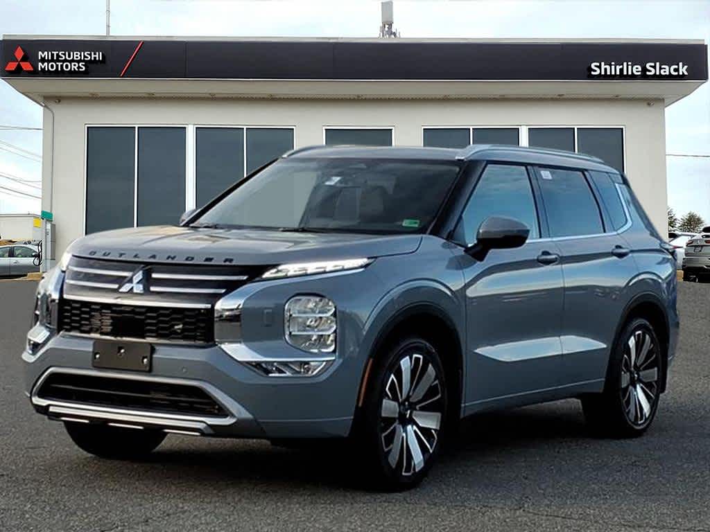 2026 Mitsubishi Outlander SEL's photo