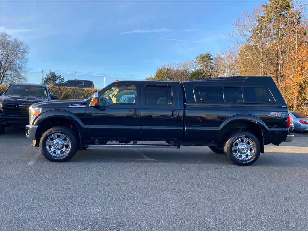 2015 Ford F-350 Lariat photo 2