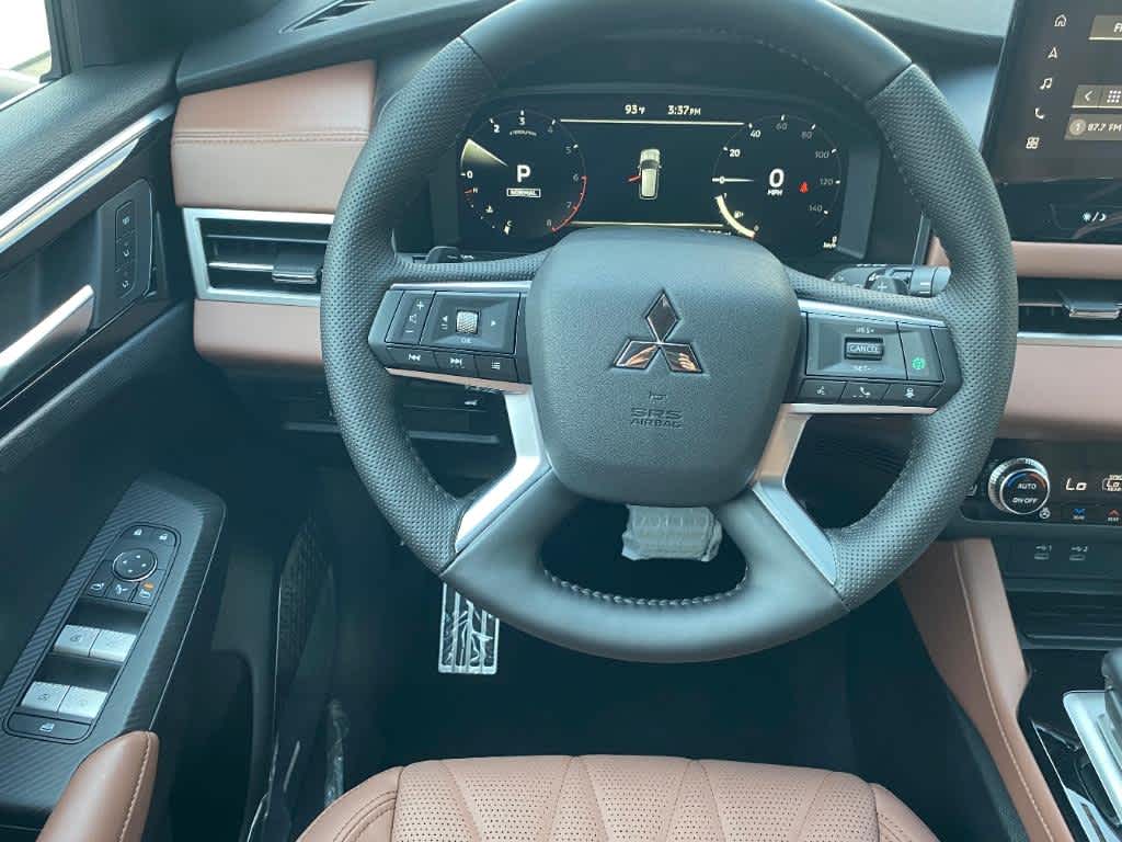 2025 Mitsubishi Outlander SEL S-AWC photo 4