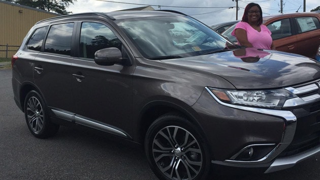 Happy Customer DiAndra Mayo purchased a 2016 Mitsubishi Outlander from with help from salesperson Dawn DeChristopher. Thank you, DiAndra, for choosing Shirlie Slack!