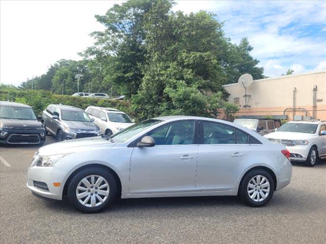 Used 2011 Chevrolet Cruze LS with VIN 1G1PC5SH2B7228588 for sale in Fredericksburg, VA