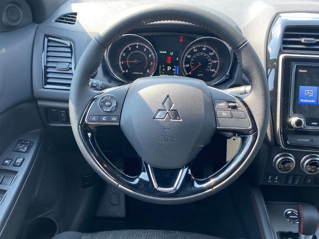 2025 Mitsubishi Outlander Sport ES SE LE photo 4