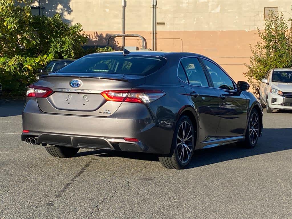 2018 Toyota Camry Hybrid SE photo 4