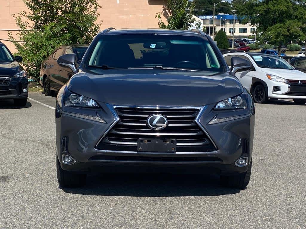 2016 Lexus NX 200t Luxury photo 3
