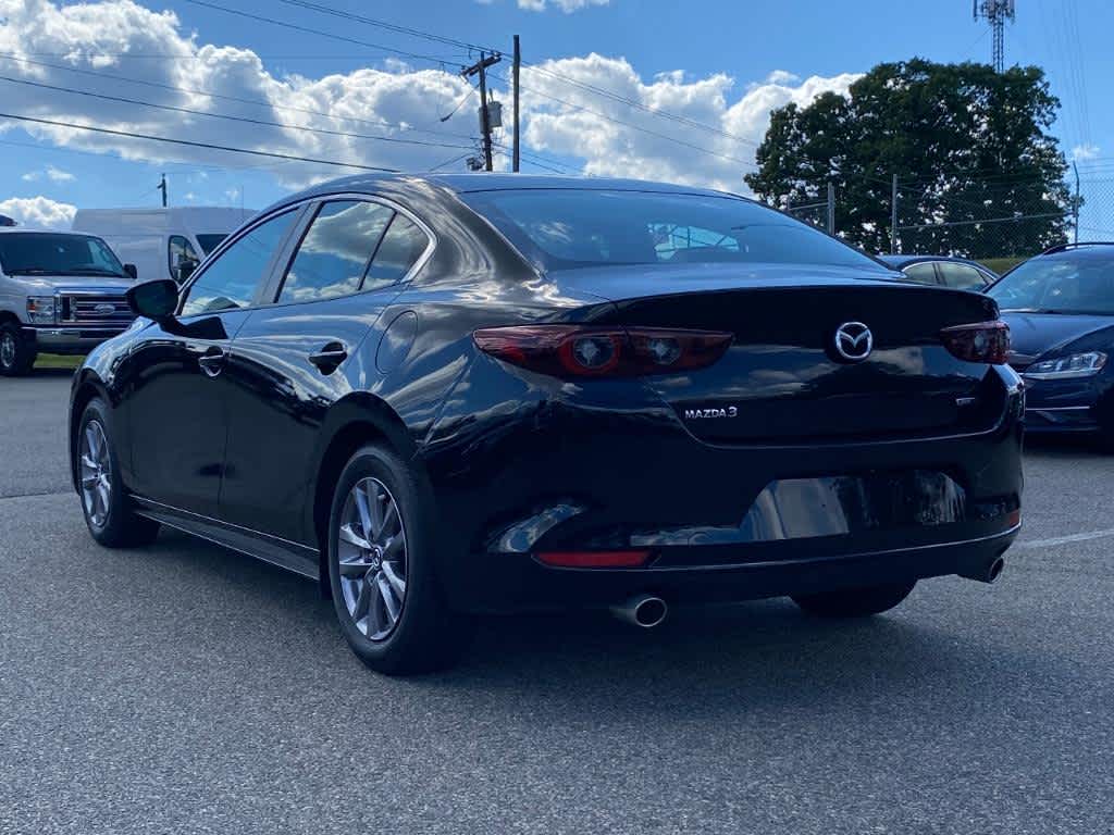 2022 Mazda Mazda3 2.0 photo 3