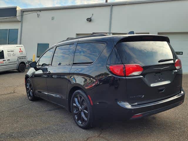 Used 2020 Chrysler Pacifica Limited with VIN 2C4RC1GG8LR124454 for sale in Fredericksburg, VA