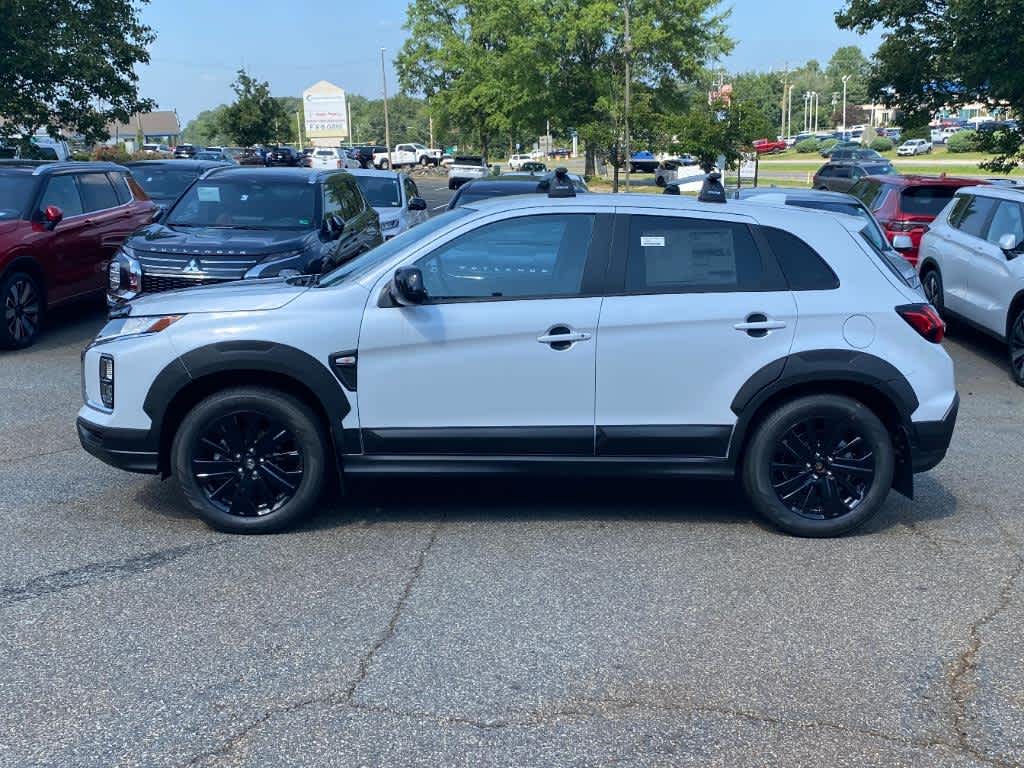 2025 Mitsubishi Outlander Sport ES SE LE photo 2