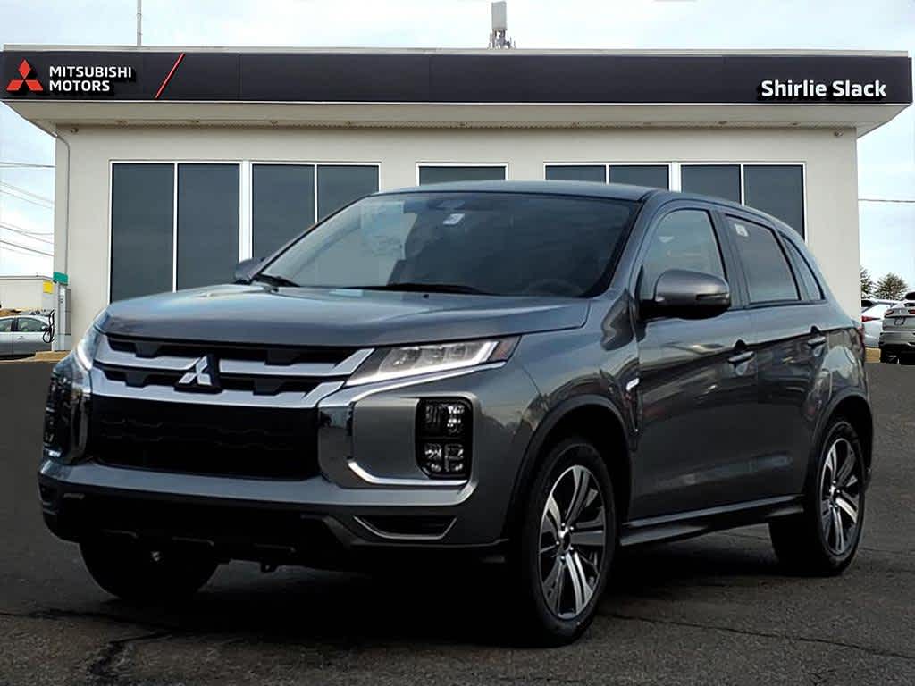 2026 Mitsubishi Outlander Sport SE's photo