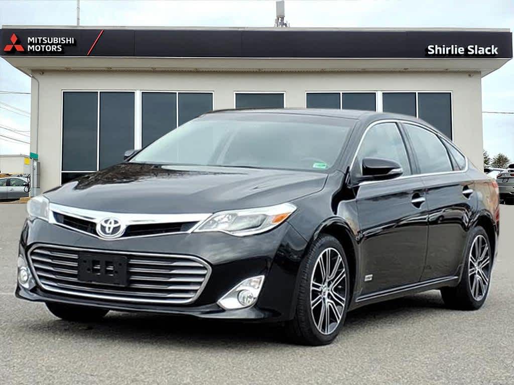 2015 Toyota Avalon XLE Touring's photo