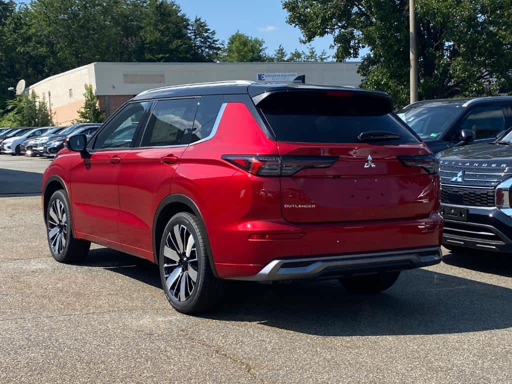 2025 Mitsubishi Outlander SEL S-AWC photo 3
