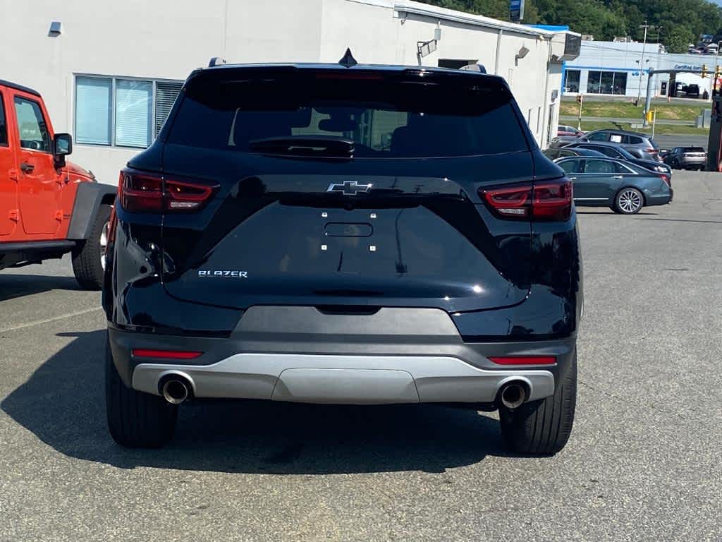 2023 Chevrolet Blazer 2LT photo 4