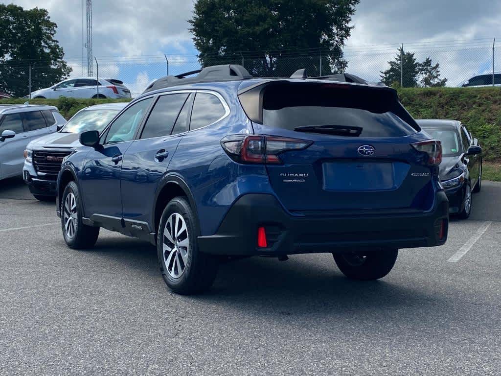 2022 Subaru Outback Premium photo 3