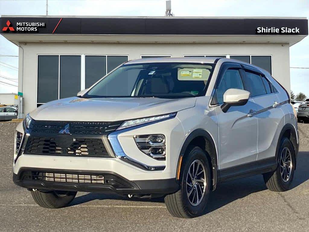2024 Mitsubishi Eclipse Cross ES's photo