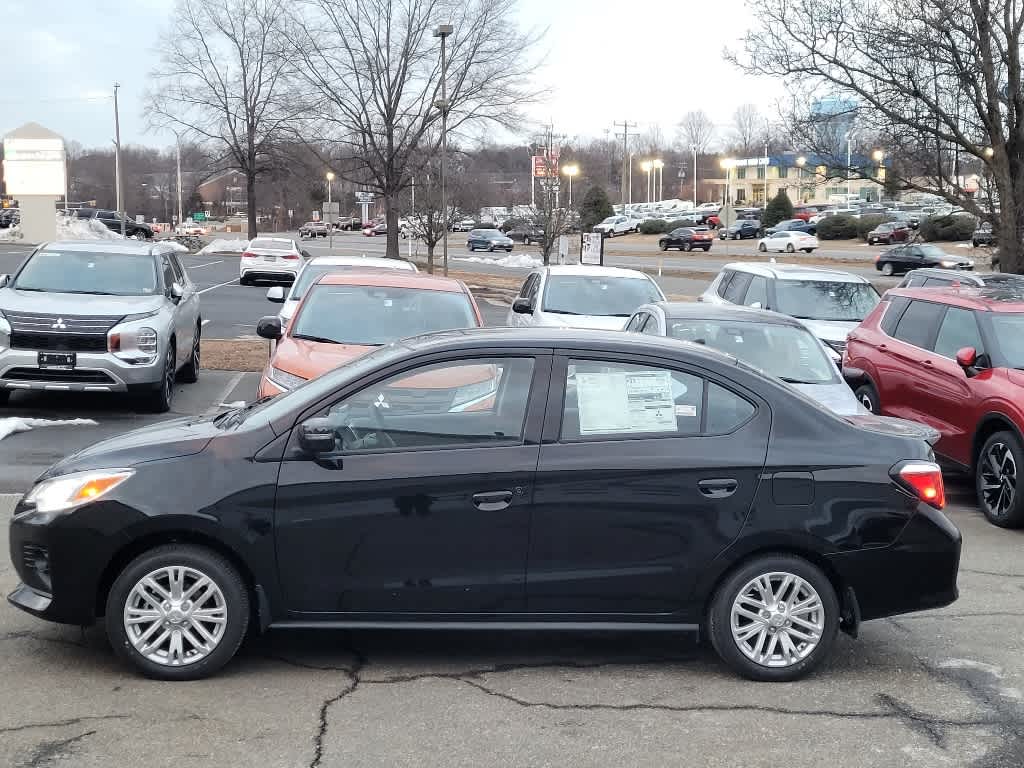 2024 Mitsubishi Mirage G4 SE photo 2